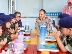 Kapolda Riau Pastikan MBG dari Dapur SPPG Brimob Dikelola Secara Higienis