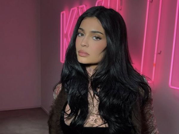 Tinggal di Rumah Super Mewah, Kylie Jenner Ngaku Sering Diganggu Hantu