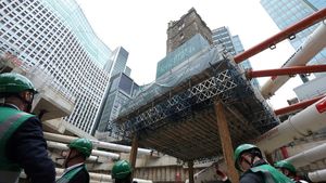 Gereja 700 Tahun Dibuat Melayang 14 Meter Demi Pembangunan Kantor