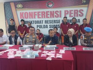 Video: Melawan saat Dibekuk, 3 Tersangka Narkoba di Palembang Didor Polisi Video: Melawan saat Dibekuk, 3 Tersangka Narkoba di Palembang Didor Polisi