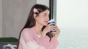 Selama di Korea, Sabrina Chairunnisa Sering Ngopi dan Cicip Dessert