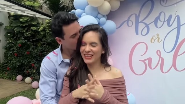 Berita Viral Selebriti dari InsertLive : Steffi Zamora Nggak Sengaja Spill Foto Nikah, Potret ...