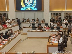 Dasco dkk Terima SRMI, Tampung Usul Pembentukan Badan Reforma Agraria Dasco dkk Terima SRMI, Tampung Usul Pembentukan Badan Reforma Agraria