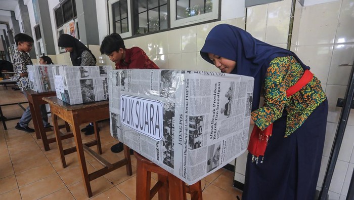 Ketua OSIS Baru Dicari, Serunya Pemilu di SMP Semarang!