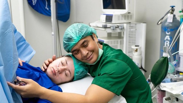 Highlight Dunia Hiburan InsertLive : Bahagianya Billy Syahputra Persalinan Vika Kolesnaya Berjalan Lancar
