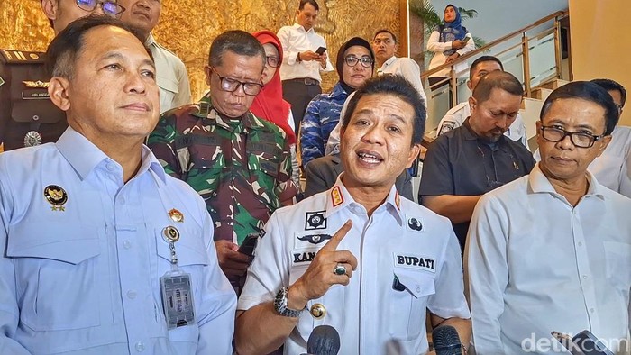 Bupati Bandung, Dadang Supriatna