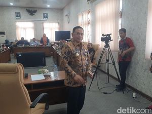 Bupati Sudewo Klaim Kenaikan PBB-P2 Tak Bebani Masyarakat Bupati Sudewo Klaim Kenaikan PBB-P2 Tak Bebani Masyarakat