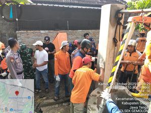 Tragis! Nenek Tewas Tercebur Sumur 11 Meter di Gemolong Sragen Tragis! Nenek Tewas Tercebur Sumur 11 Meter di Gemolong Sragen