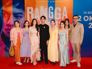 Foto Geng Cinta Baru Versi Gen Z, Kompak Bergaun Pastel Hadiri Premier Film Foto Geng Cinta Baru Versi Gen Z, Kompak Bergaun Pastel Hadiri Premier Film