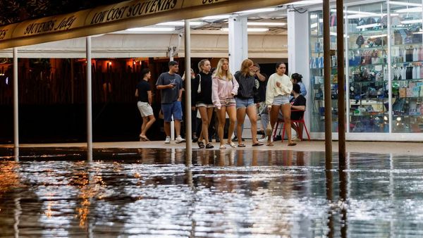 Ibiza Dilanda Hujan Terekstrem Sejak 70 Tahun, Pariwisata Terganggu