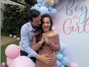 Menyoal Kehamilan Pertama Steffi Zamora Menyoal Kehamilan Pertama Steffi Zamora