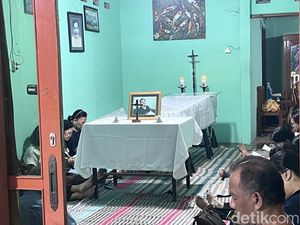 Jejak Terakhir Clara Sumarwati, Putri Indonesia Penakluk Everest Jejak Terakhir Clara Sumarwati, Putri Indonesia Penakluk Everest