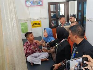 7 Siswa SDN Bojonegoro Dilarikan ke Puskesmas Diduga Keracunan MBG