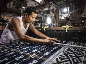 Tenun Ikat Troso Jepara Tembus Pasar Dunia