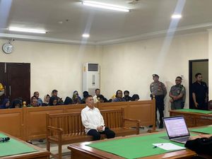 Kala Annar Sampetoding dan Jaksa Sama-sama Ajukan Banding Kasus Uang Palsu Kala Annar Sampetoding dan Jaksa Sama-sama Ajukan Banding Kasus Uang Palsu