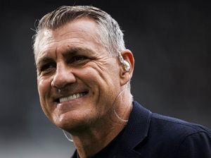 Vieri Senang San Siro Akan Dirubuhkan Vieri Senang San Siro Akan Dirubuhkan
