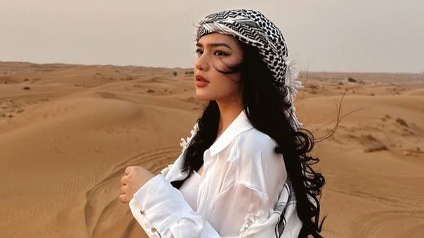 Davina Karamoy Liburan di Dubai, Warganet: Masya Allah Cantiknya