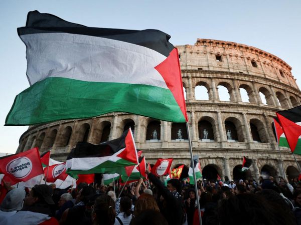 Gelombang Protes Menggema, Kecam Israel yang Cegat Kapal Bantuan ke Gaza