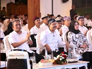 Gus Ipul Tegaskan Komitmen Pemerintah Perbaiki Mekanisme Penyaluran Bansos