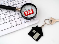 Kena PHK saat Masih Punya Cicilan KPR, Bisa Minta Keringanan?