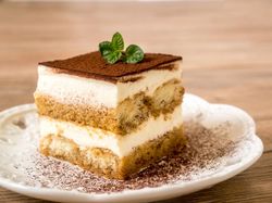 Tiramisu hingga Granita, 5 Dessert Kopi yang Bikin Penasaran