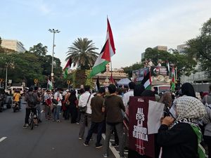 Massa Demo di Kedubes AS Desak Aktivis Global Sumud Flotilla Dibebaskan