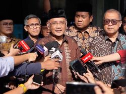 Tutup Kekurangan Biaya Haji Rp 1,77 T, Menhaj: Kami Masih Diskusi dengan DPR
