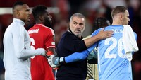 Postecoglou dikontrak selama dua musim oleh Nottingham. Apa dirinya masih aman? (REUTERS/David Klein)