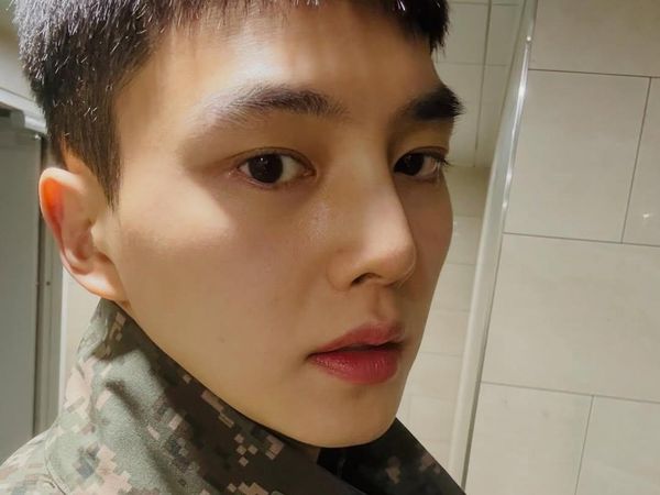 Song Kang Resmi Selesai Wajib Militer, Bakal Langsung Comeback?