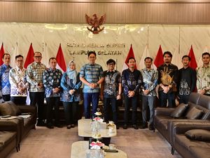 Bupati Egi Ingatkan Pengelola Tol Bakter Perbanyak Program untuk Masyarakat