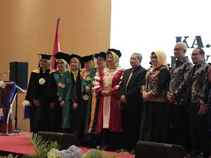 73 dari 255 Lulusan STIKes Budi Luhur Cimahi Lolos Seleksi Kerja Sebelum Wisuda 73 dari 255 Lulusan STIKes Budi Luhur Cimahi Lolos Seleksi Kerja Sebelum Wisuda