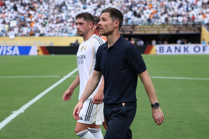 CHARLOTTE, NORTH CAROLINA - JUNE 22:  Xabi Alonso, Head Coach of Real Madrid CF and Federico Valverde after the FIFA Club World Cup 2025 group H match between Real Madrid CF and CF Pachuca at Bank of America Stadium on June 22, 2025 in Charlotte, North Carolina. (Photo by Alex Livesey - FIFA/FIFA via Getty Images)