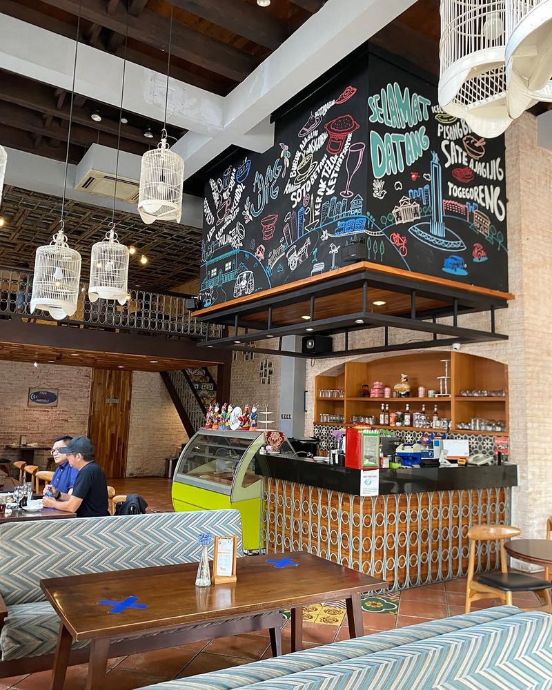 Tempat kuliner dekat Monas.
