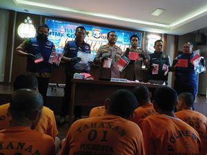 Polisi Tangkap 32 Pengedar-Pemakai Narkoba dalam Sebulan, Sabu-Ganja Disita