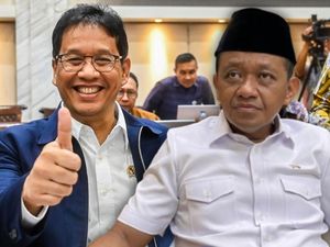 Video Respons Santai Menkeu Purbaya Setelah Dituding Bahlil Salah Baca Data Video Respons Santai Menkeu Purbaya Setelah Dituding Bahlil Salah Baca Data