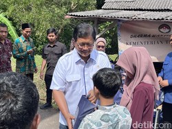 Wamentrans Viva Yoga Tinjau Desa Translok di Bantul, Infrastruktur Jadi Catatan Wamentrans Viva Yoga Tinjau Desa Translok di Bantul, Infrastruktur Jadi Catatan