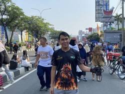 Warga Bawa Burung Hantu ke CFD Depok: Kalau Tempat Lain Nggak Boleh