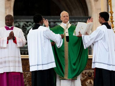 Paus Leo XIV Pimpin Misa Yubileum Dunia Misionaris dan Migran di Vatikan