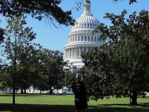 Shutdown Pemerintah AS Berlanjut, Mimpi Buruk PHK PNS Bisa Terjadi