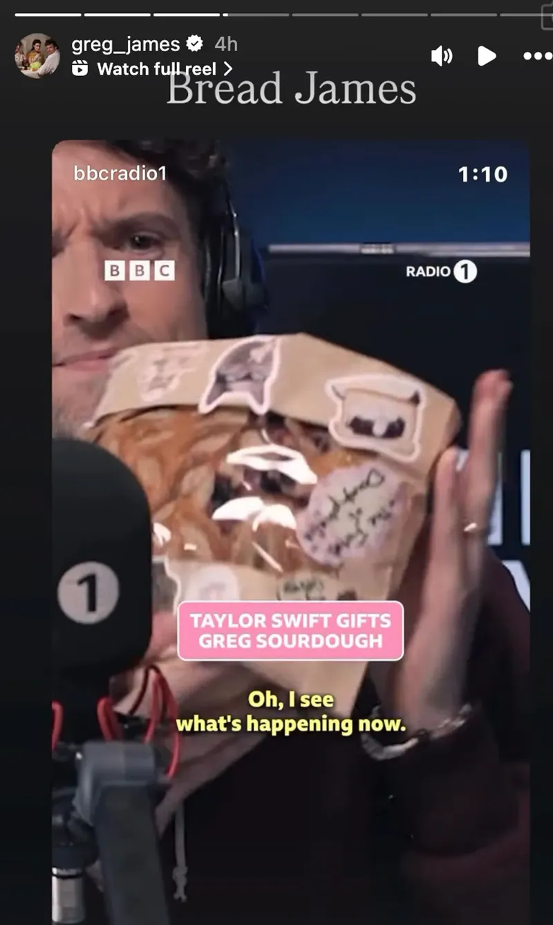 Sambut Album Baru, Taylor Swift Pamer Bikin Roti 'Doughphelia'