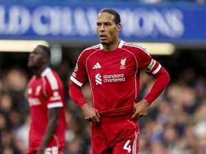 Van Dijk Nggak Kaget Lihat Liverpool Lagi Kalah Melulu Van Dijk Nggak Kaget Lihat Liverpool Lagi Kalah Melulu