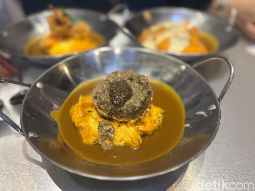 Nyam! Kari Jepang Lezat Topping Katsu dan Hamburg Ada di Blok M Nyam! Kari Jepang Lezat Topping Katsu dan Hamburg Ada di Blok M