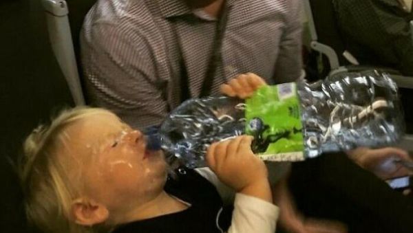 Detik-detik Kena Sial yang Tertangkap Kamera, Pas Banget!