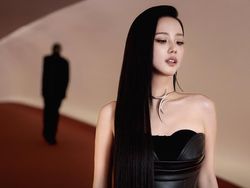 Jisoo Debut di Billboard Hot 100 Berkat Eyes Closed Bareng Zayn Jisoo Debut di Billboard Hot 100 Berkat Eyes Closed Bareng Zayn