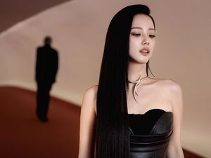 Rumor Jisoo BLACKPINK Duet Bareng Zayn Malik Rumor Jisoo BLACKPINK Duet Bareng Zayn Malik
