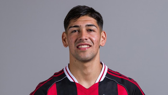 SEATTLE, WASHINGTON - JUNE 13: Lautaro Rivero of CA River Plate poses for a portrait during the official FIFA Club World Cup 2025 Portrait Session on June 13, 2025 in Seattle, Washington. (Photo by Justin Setterfield - FIFA/FIFA via Getty Images)