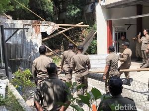 Blak-blakan Lurah Kedungmundu Ungkap Perilaku Ari Pemblokir Jalan Perumahan