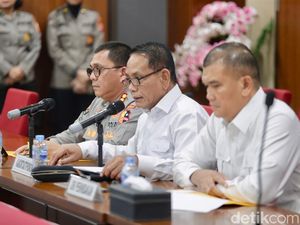 Video: PLTU 1 Kalbar Mangkrak Buntut Korupsi yang Jerat Halim Kalla Video: PLTU 1 Kalbar Mangkrak Buntut Korupsi yang Jerat Halim Kalla