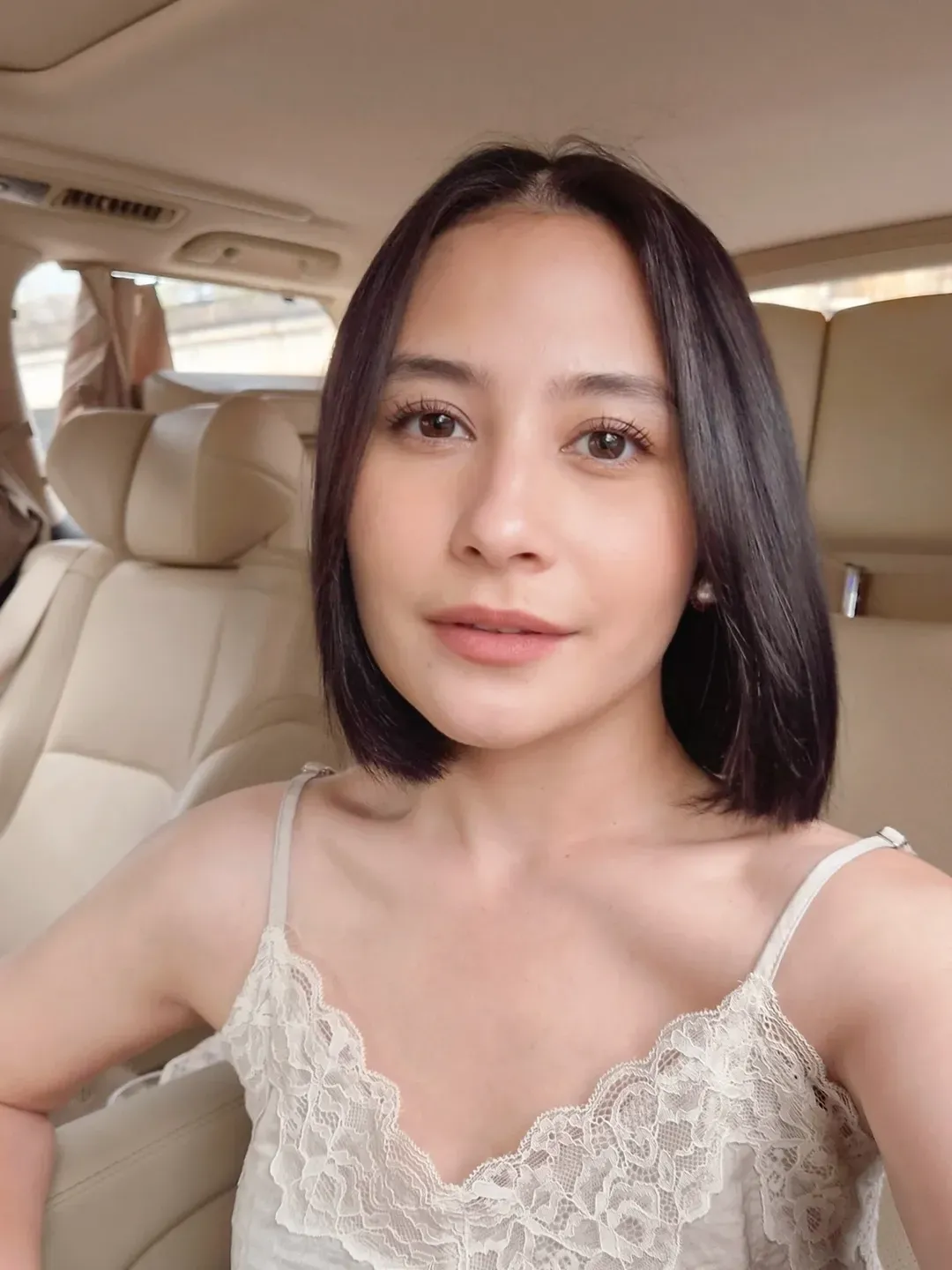 Rambut baru Prilly Latuconsina