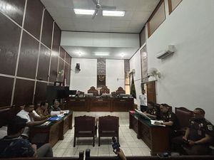 Video: Jaksa Minta Hakim Tolak Praperadilan Nadiem Makarim Video: Jaksa Minta Hakim Tolak Praperadilan Nadiem Makarim